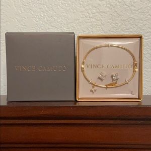 “L” charm bracelet and earrings